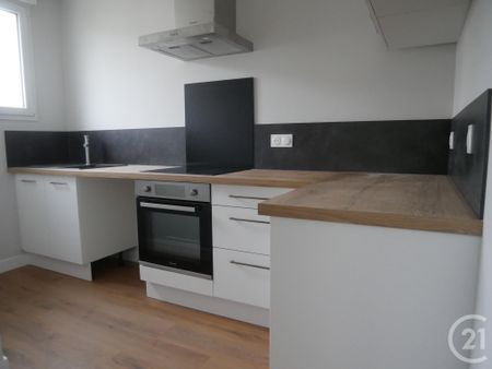 Location Appartement 3 pièces 57m² ST PIERRE DU MONT 40280 - Photo 3