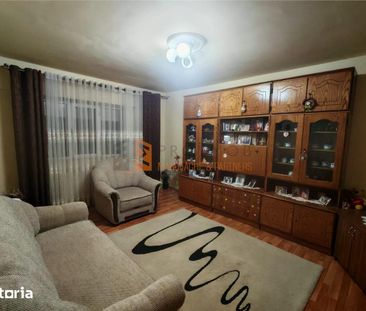 Apartament 3 camere cf 1 decomandat zona Centru - Photo 1