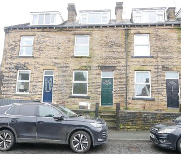 3 bedroom terraced house to rent - Photo 5