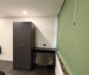 Studio to rent - Photo 4