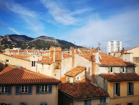 location Appartement T2 DE 48.4m² À TOULON - Photo 5