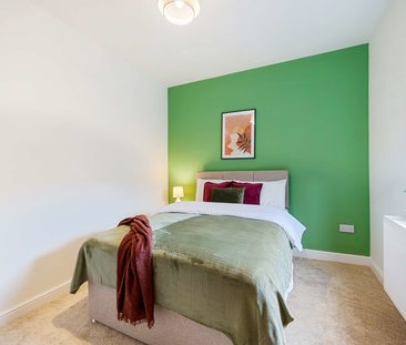 Newly Refurbished 7-Bed House Share In L13! Room 3 (Double) - Photo 5