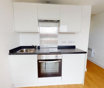 Studio Flat, Parr St, L1 - Photo 4