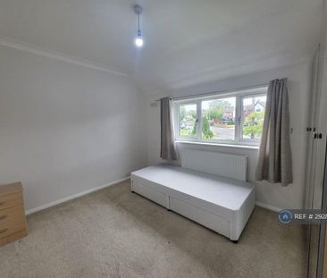 3 bedroom end of terrace house to rent - Photo 5