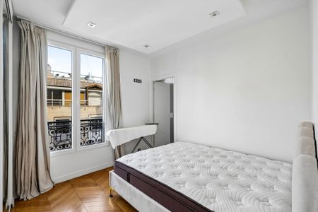 Appartement à louer Paris 16Ème - Chaillot, Paris Rive Droite, France8 000 EUR / Mois - Photo 5