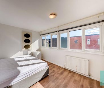 4 bedroom terraced house to rent - Photo 3