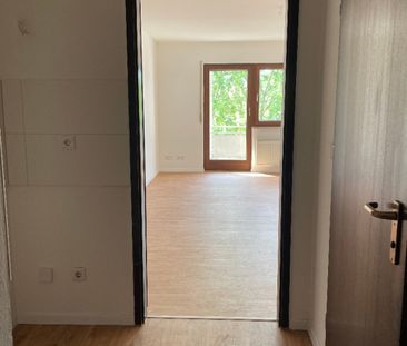 Mietwohnung in Nürnberg - Zentral gelegene 1-Zimmer Wohnung mit Bal... - Photo 4