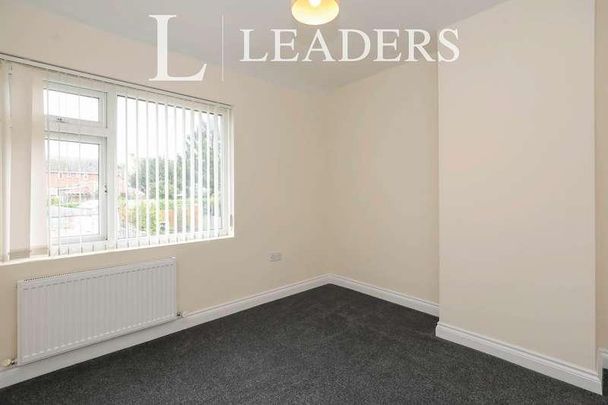 Taylor Avenue, Leamington Spa, Warwickshire, CV32 - Photo 1