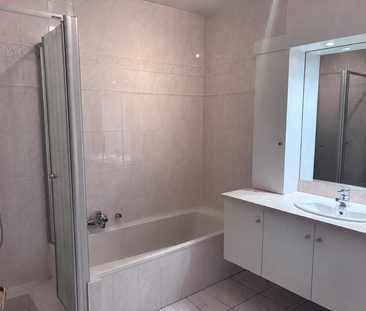 Location Appartement 4 pièces 86m² ESCHAU 67114 - Photo 6