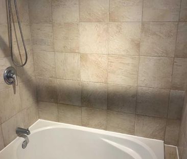 Logement 41/2 St-Sauveur - Photo 3