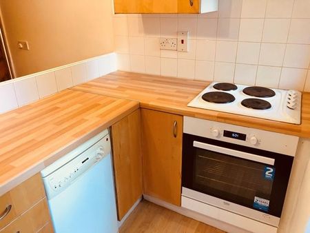 1 bedroom apartment to rent - Photo 3