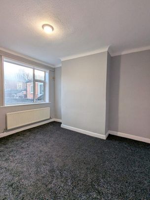 2 bedroom house to rent - Photo 1