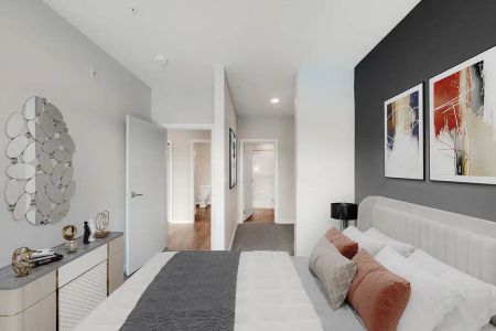 Treanor Terrace Apartments — 1 Bedroom 1 Bathroom - Photo 2