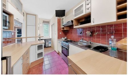 ÚSVIT / 3i byt BB / prenájom / Švermova / blízke CENTRUM / - Photo 4