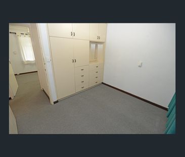 NEAT HOUSE CLOSE TO ALL AMENITIES - Photo 2