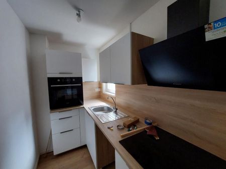 Location Appartement 3 pièces 60m² DIEPPE 76200 - Photo 4