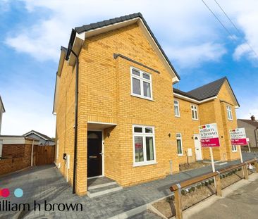 Rainham Road, Rainham - Photo 2