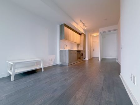 For Lease - 3 Gloucester Street Unit# 3010, Toronto, Ontario - Photo 2