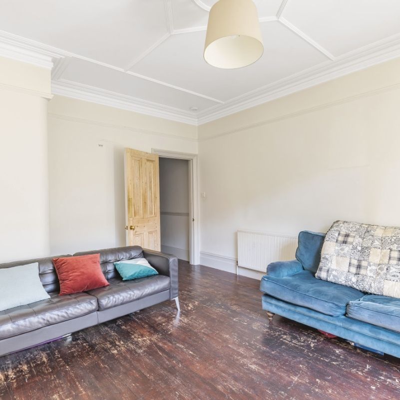 Gleneldon Road, Streatham, London, SW16 - Photo 1