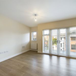 Bridge Avenue, Maidenhead Bridge Avenue, Maidenhead - Photo 3