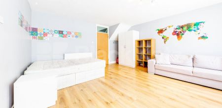 Fantastic spacious three bed mins to UCL, SOAS, Regents Park and tube - Photo 4