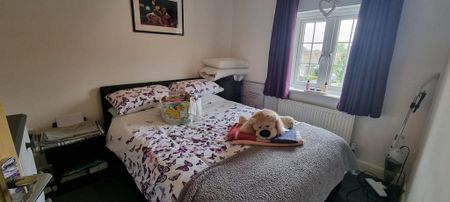 2 bedroom semi-detached house to rent - Photo 3