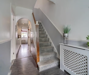 1 bedroom in a house share to rent - Photo 5