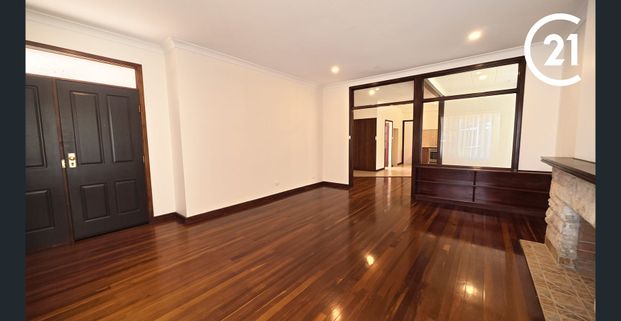 3x1 Family Home - Photo 1