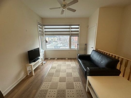 For Lease - 112 Old Oak Lane Unit# Coach, Markham, Ontario - Photo 1