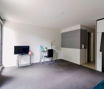 Large Studio - Photo 2