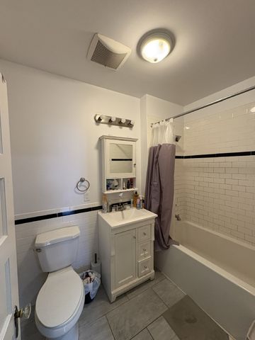 7 - 207 Charlotte Street - Photo 3