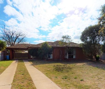 Family-Friendly Living Close to Schools, Shops & Parks - Photo 4