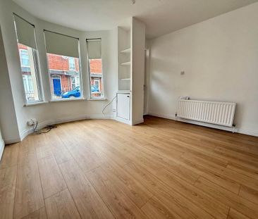 109 Greenore Street, Belfast, BT6 8NF - Photo 1