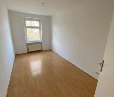 Preiswerte 3-R-Whg. in Magdeburg - Stadtfeld ca.Ost 56m2 im 3.OG zu... - Photo 1