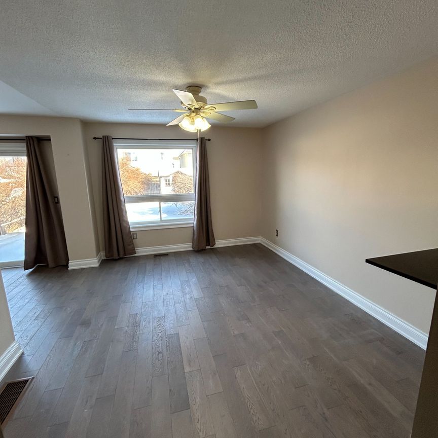 For Lease - 15 Allworth Crescent, Clarington, Ontario - Photo 1