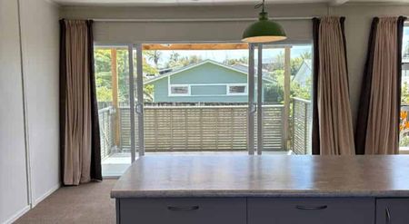Charming Private Oasis in Tikipunga - Photo 4