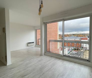 Location Appartement 1 pièce 28m² MONTMORENCY 95160 - Photo 2