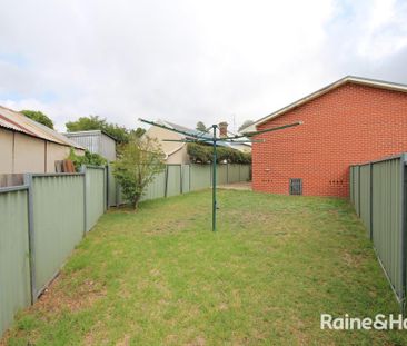 2/28 Torch Street, Bathurst, NSW 2795 - Photo 5