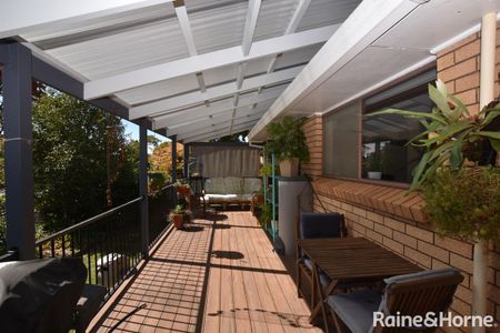 12 James Cook Crescent, Orange, NSW 2800 - Photo 2