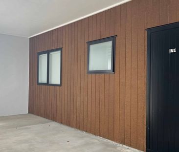 Sunny 2-bedroom downstairs apartment for rent!! - Photo 1