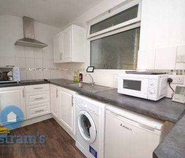 1 bed Flat for Rent - Photo 5