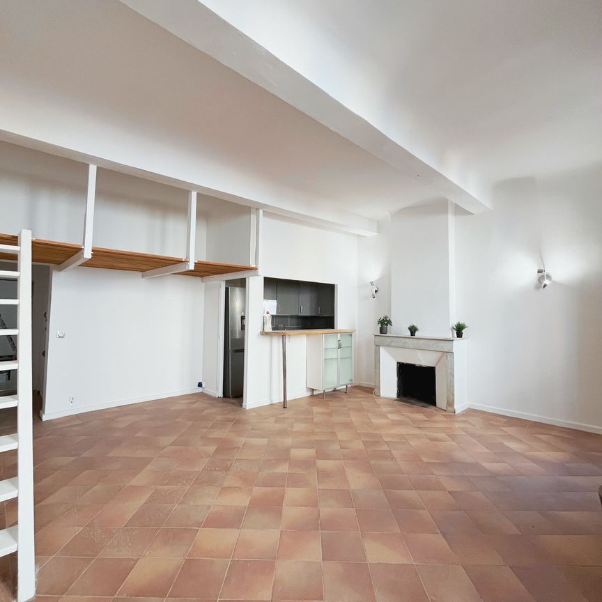 Location Appartement 2 pièces 50m² AIX EN PROVENCE 13100 - Photo 1