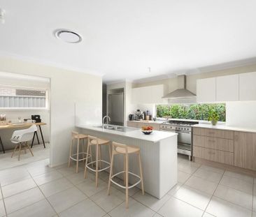 Modern Family Home in Oran Park - Photo 3