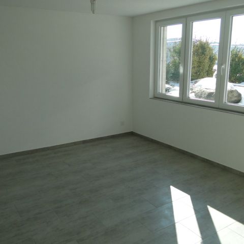 Per sofort zu vermieten! Moderne 4.5 Zi-Wohnung in Grenchen - Photo 1