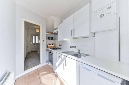 2 bedroom terraced house to rent - Photo 5