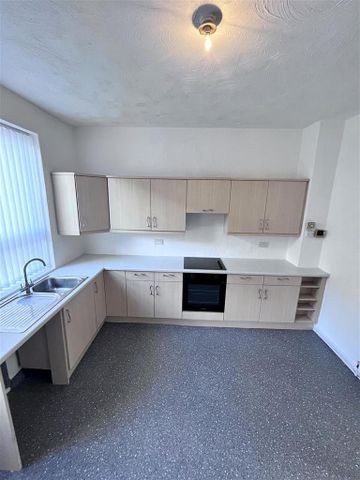 2 bedroom terraced house to rent - Photo 5