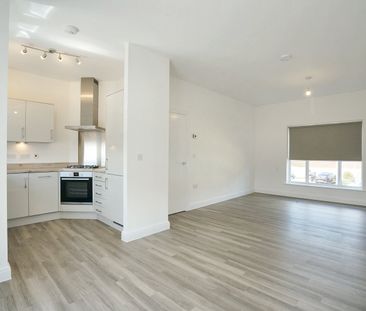 Harrington close, Upton - Photo 3