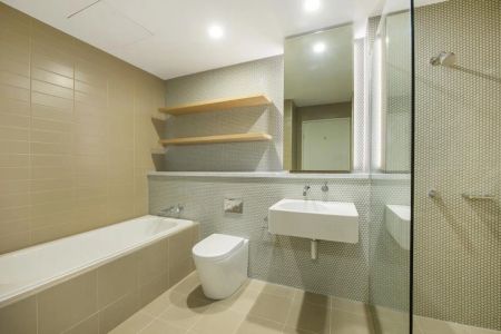 Three Bedroom Penthouse Apartment in Botanic Complex - Photo 5