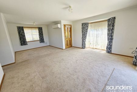 Uninterrupted river views - Photo 2