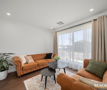 9 Stonecrop Avenue, Tralee NSW 2620 - House For Rent | Domain - Photo 3